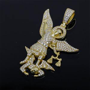 Pendentif Ange en Cristal Glacé, Bijou Hip Hop Iced Out, Collier Pendentif Luxe Iced Out Hip Hop - Product Image 4