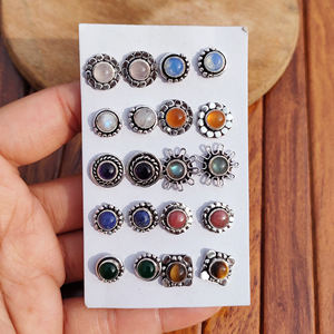 ต่างหูหินธรรมชาติ 100% ลดราคาพิเศษ ดีไซน์หรูหราทันสมัย เหมาะสำหรับใส่ทำงานและใส่ลำลอง มีจำหน่ายในราคาขายส่งจากโรงงาน - Product Image 5