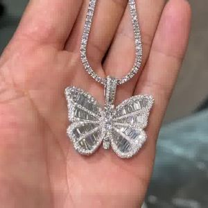 Colgantes de Joyería Fina Personalizados de Estilo Hip Hop para Niños Unisex, Chapados en Oro de 24K, Certificados por IGI - Product Image 1