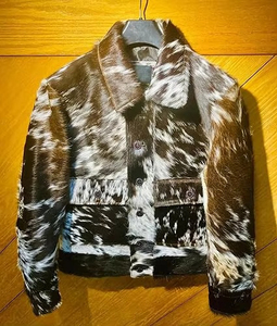 Chaquetas de Mujer de Cuero Vacuno Auténtico, Chaqueta Varsity de Lujo con Cinturón en la Cintura - Product Image 4