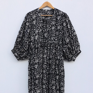 Hermoso Vestido de Verano de Algodón con Estampado Floral Hecho a Mano para Mujer, Mangas 3/4, Secado Rápido, Estilo Casual, Corte Evase - Product Image 2