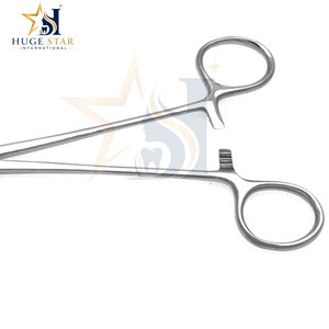 Pinzas Hemostáticas Quirúrgicas Manuales de Acero Inoxidable con Diseño de Mandíbula Curva, Mecanismo de Bloqueo Seguro, Reutilizables, Ecológicas, Certificadas por la CE - Product Image 6