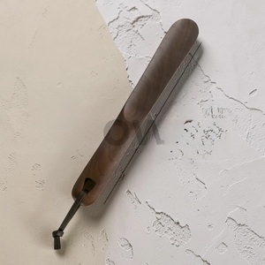 Chausse-pieds en bois de haute qualité, écologiques et polis, pour la Saint-Valentin et Thanksgiving - Product Image 1