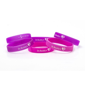 Bracelet en silicone imprimé de haute qualité, écologique, avec logo personnalisé, disponible pour l'exportation - Product Image 6