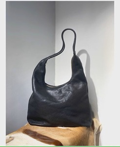 Best Manufacturing Waterproof Zipper Closure Luxury Fashion Hobo <b>Bag</b> for Women with Chain Strap and Large Capacity - Product Image 2
