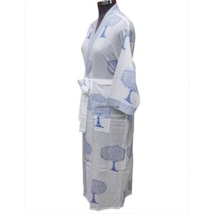Bata Kimono Larga de Algodón 100% Ecológico para Mujer, con Estampado de Árboles Azules, Cuello en V y Manga Tres Cuartos, Ropa de Dormir Casual - Product Image 2