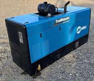 Generador de aire comprimido Miller Trailblazer 302 Air Pak USADO, 1200 horas de uso, para soldadura MIG - Product Image 3