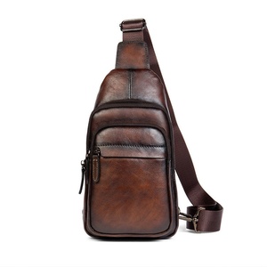Nouveau sac de poitrine extérieur en cuir imperméable personnalisé avec fermeture à boucle, léger et à prix abordable, sac bandoulière en cuir pour l'extérieur - Product Image 4