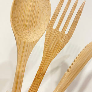 Juego de cubiertos de bambú hechos a mano reutilizables/juego de cubiertos de cuchillo cuchara Tenedor de bambú con logotipo láser gratis en Vietnam - Product Image 3