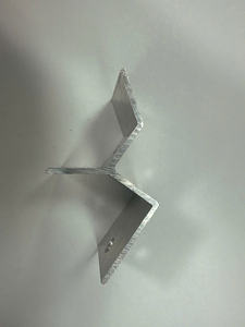 Abrazaderas de Montaje Solar de Aluminio – Abrazaderas de Extremo y de Medio para Soportes de Módulos Fotovoltaicos, Duraderas y Resistentes a la Corrosión - Product Image 5