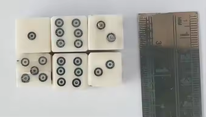 ลูกเต๋ากระดูกสำหรับเล่นเกมส์ คลับ ปาร์ตี้ ของเล่นสำหรับเด็กและผู้ใหญ่  สามารถปรับแต่งได้ - Product Image 4