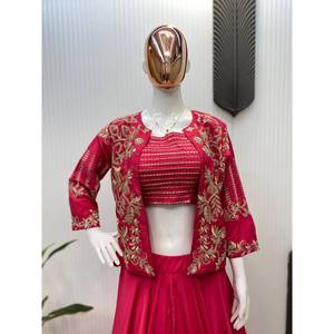 Diseñador Lehenga Choli y Koti para fiestas de boda-Vestido de novia elegante y con estilo - Product Image 2
