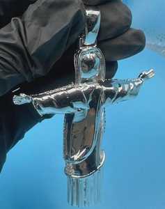Colgante de Plata de Ley 925 con Moissanita Cristo el Redentor, Amuleto Religioso Iced Out, Joyería Unisex con Forma de Cruz - Product Image 2