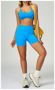 Ensemble de vêtements de sport et de fitness sans coutures 2 pièces pour femmes, idéal pour la gym et le yoga - Product Image 4