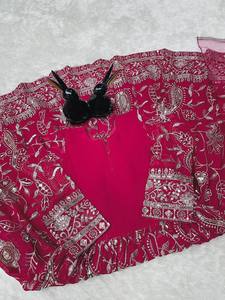 Robe Anarkali rose pour enfants, avec broderies riches et dupatta – Tenue ethnique pour filles, idéale pour les mariages et les fêtes - Product Image 5