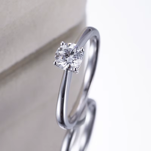Anillo de Compromiso de Diamante Redondo de Corte Brillante Platino, Estilo Clásico, Certificado IGI, para Mujer - Product Image 2