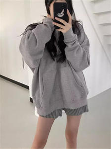 Sudadera con capucha para mujer, 400G, corte ajustado, hombros caídos, manga corta, capucha desmontable, cremallera regular, tejido sólido lavado, transpirable, de invierno - Product Image 3