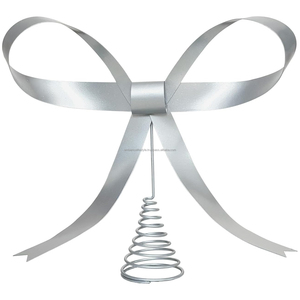 Décoration d'arbre de Noël en métal fait à la main par Ambience Lifestyle - Product Image 3