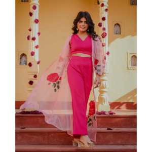 ชุดมิชิกะ XS สีชมพูโรส ลายเพ้นท์มือ 3 ชิ้น ผ้าชีฟอง แบบเสื้อท่อนบน - Product Image 2