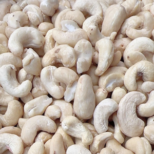 Noix de cajou à prix d'usine, qualité WW180, WW240, WW320, LP, WS, amandes de cajou avec livraison sans taxes - Product Image 1