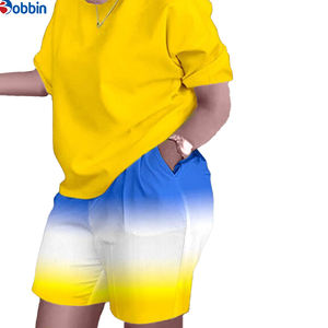 Conjuntos de 2 Piezas Personalizados de Moda para Mujer, Conjuntos de Verano, Camiseta y Pantalones Cortos, Conjuntos Deportivos Estampados para Mujer - Product Image 1