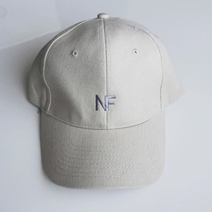 Gorra de Béisbol Negra de 6 Paneles con Logotipo NF Bordado en Blanco en la Parte Delantera, Unisex, Casual, Ajustada, para las Cuatro Estaciones, Material de Hilo de Algodón - Product Image 6