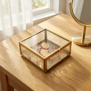 Boîte à bijoux carrée en laiton et verre ARTISAN DESIGN B148, cadre en laiton, organisateur de rangement décoratif pour bagues et colliers, qualité supérieure - Product Image 5