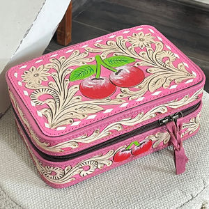 Hot Selling Pink <b>Tooled</b> Leather Vintage Style Floral Cherry Pattern Jewelry <b>Cases</b> Genuine Leather Ring Necklace Travel Organizer - Product Image 4