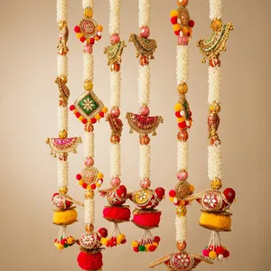 Toran de porte en toile perlée, style Art déco traditionnel, avec motif floral et perroquet, pour la décoration de la maison, des mariages, des anniversaires et de Diwali - Product Image 5