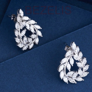 Pendientes Halo con Diamantes Cultivados en Laboratorio Radiant Sparkle en Oro Rosa de 14k, Diseñados para la Alfombra Roja, Diamantes Cultivados en Laboratorio Libres de Conflictos - Product Image 2