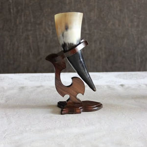 Indian Handcrafted Eco-Friendly Wooden Chopping <b>Board</b> Customized Engraved Logo Dishwasher Safe <b>Light</b> Weight Box Packaging - Product Image 1