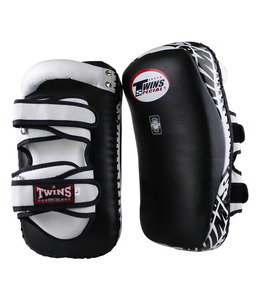 High Density Curved Kick Pad for Boxing Muay Thai MMA Training Coaching Equipment Shock Absorbing Practice Target Shield - Product Image 3