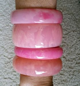 กำไลเรซิ่นทำมือสำหรับผู้หญิง สร้อยข้อมือแฟชั่นน้ำหนักเบาสีสันสดใสพร้อมดีไซน์ศิลปะที่เป็นเอกลักษณ์ เครื่องประดับเรซิ่นทันสมัย - Product Image 3