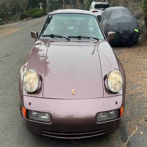 Porsche 928 S4 de 1987 - Product Image 1