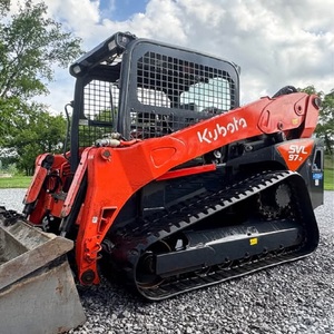 Chargeuse compacte sur chenilles puissante Kubota SVL97 2, équipée d'un moteur diesel de 96 CV, faible nombre d'heures, hydraulique à haut débit, état d'origine - Product Image 6