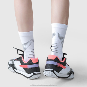 Chaussettes de sport en coton pour hommes de marque avec logo personnalisé de haute qualité Nouvelle tendance Chaussettes de sport unisexes colorées pour adultes Caractéristique antibactérienne - Product Image 6