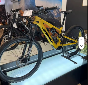 Bicicleta de Montaña Eléctrica de Carbono TURBO LEVO 2025 Económica, Lista para Enviar - Product Image 2