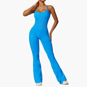 Mono de yoga de una pieza para chicas altas, con efecto fruncido en los glúteos, pantalones acampanados, ropa deportiva con logo personalizado - Product Image 5