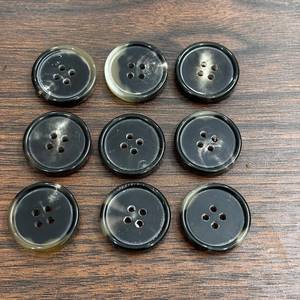 กระดุมฮอร์นแท้จากธรรมชาติสำหรับแบรนด์แฟชั่นและนักออกแบบโดย Curio CRAFT - Product Image 1