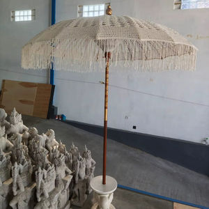 Sombrilla de Jardín Bali de Macramé Tradicional, de Algodón, Madera y Concreto, Ecológica para Exteriores - Product Image 5