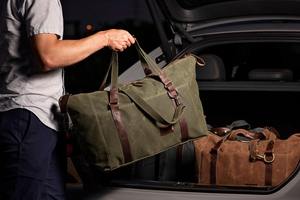 Bolsa de Viaje de Lona y Cuero con Cierre, Personalizable con Marca, Fabricación OEM, Impermeable, Bolsa de Fin de Semana, LCTB-0067 - Product Image 3