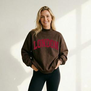 Sweat-shirt oversize à col montant Lavender Unwind GRAPHIC pour femme, avec imprimé graphique Unwind et esthétique streetwear confortable. - Product Image 2