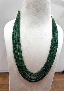 Elegante y moderno hilo de piedras preciosas sueltas de esmeralda verde cultivada en laboratorio de alta calidad para la fabricación de joyas, colgantes y collares. - Product Image 2