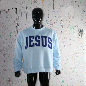 Sudadera JESUS SKY BLUE con cuello alto, 100% azul marino, con apliques bordados, cuello ancho, hilos finos. - Product Image 2