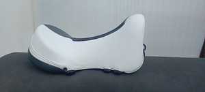 Selle d'équitation professionnelle anglaise en cuir léger et synthétique, design personnalisé, siège ergonomique rembourré, harnais sécurisé - Product Image 2