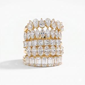 Anillo de Eternidad con Diamantes Cultivados en Laboratorio en Oro Amarillo Sólido, Anillo de Boda con Diamantes Esmeralda, Ovalados y en Forma de Pera, Anillo de Eternidad Completa con Diamantes - Product Image 6