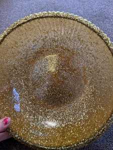 Bandeja Grande de Resina para Servir con Acabado Dorado Brillante, Hecha a Mano y Pintada a Mano, Diseño Personalizado para Decoración de Mesa - Product Image 3