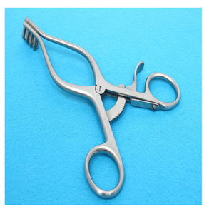 Retractores Weitlaner de 5.5 Pulgadas, 3x4 Puntas, Reutilizables, Sostenibles, Instrumentos Quirúrgicos Veterinarios, Autoclavables, Certificados CE, Metálicos - Product Image 1