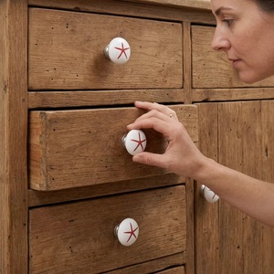 Ba Ceramic Round Cabinet Knobs with Red Starfish Design Modern Eco-Friendly for Kitchen Drawer Easy Installation - Product Image 2