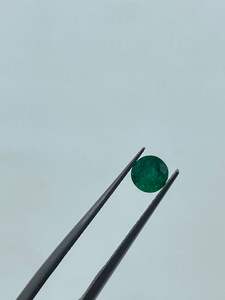 Piedra Suelta de Esmeralda Verde Natural, Corte Brillante Redondo de Alta Calidad Premium, 4.80 mm, 0.40 ct, para Joyería - Product Image 2